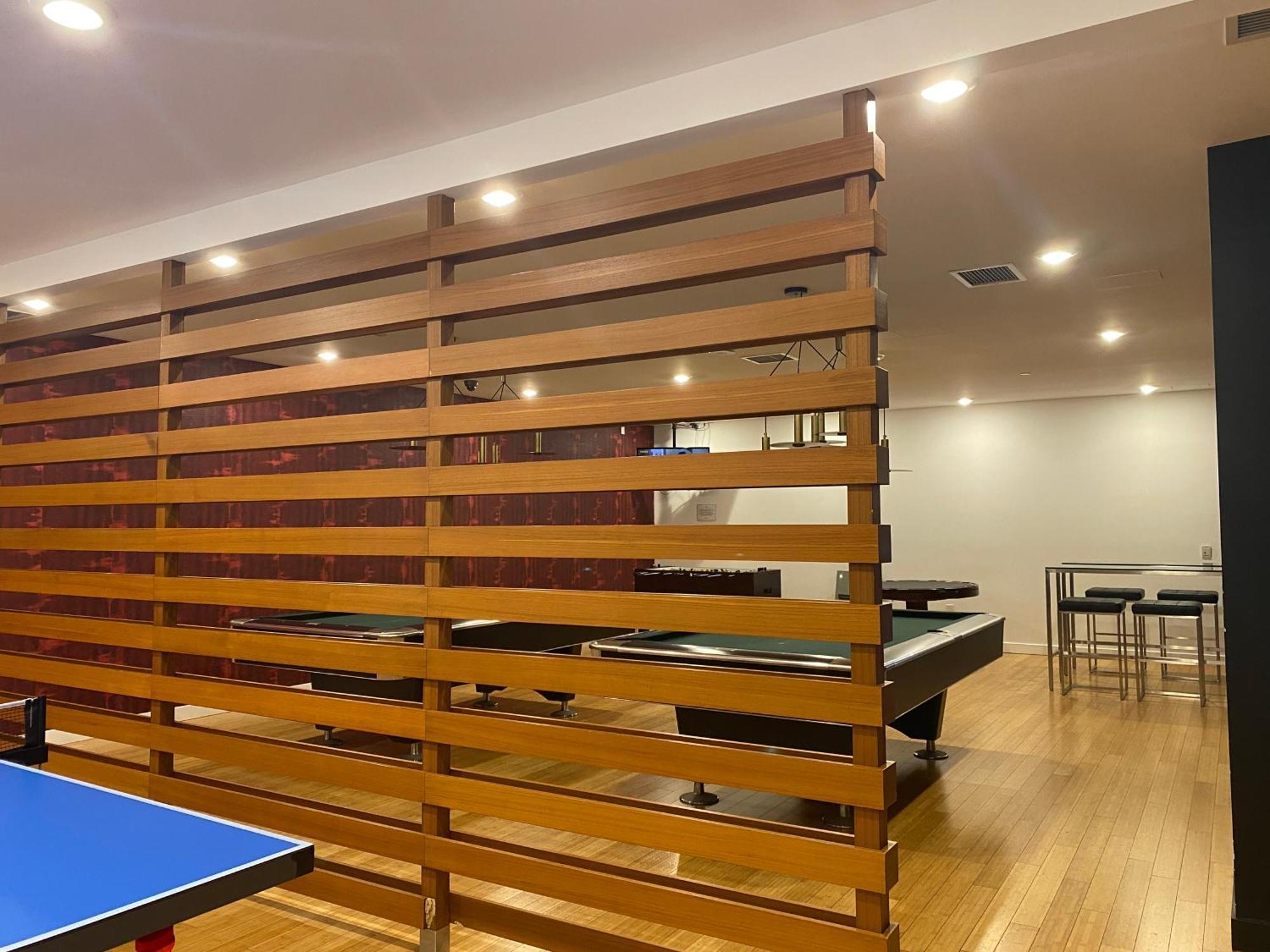 Family Oriented Downtown Toronto 2Bdrm Condo With Parking & Office Space Екстер'єр фото