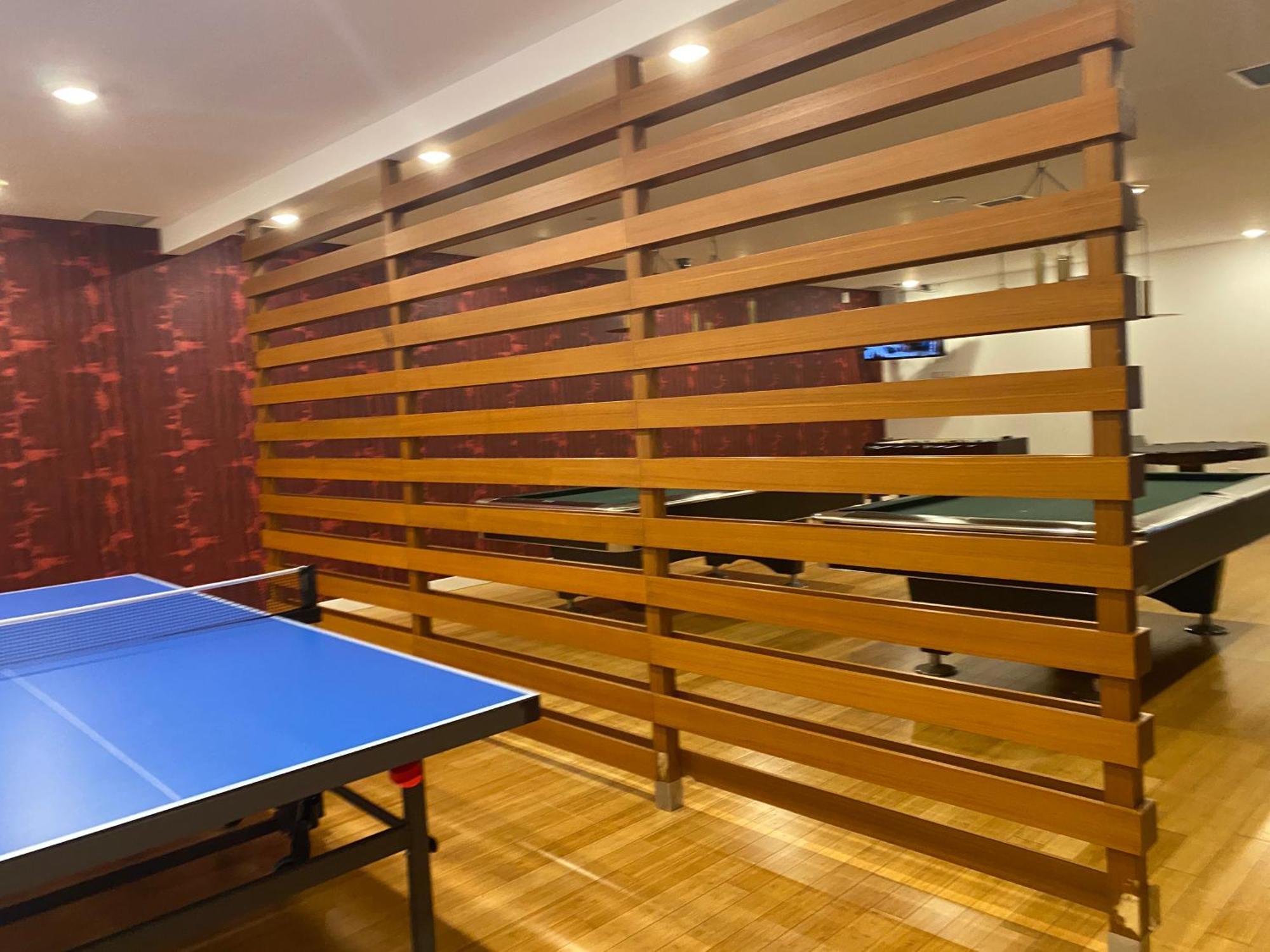 Family Oriented Downtown Toronto 2Bdrm Condo With Parking & Office Space Екстер'єр фото